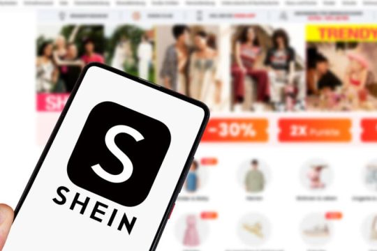 Ερευνα κατά της κινεζικής Shein